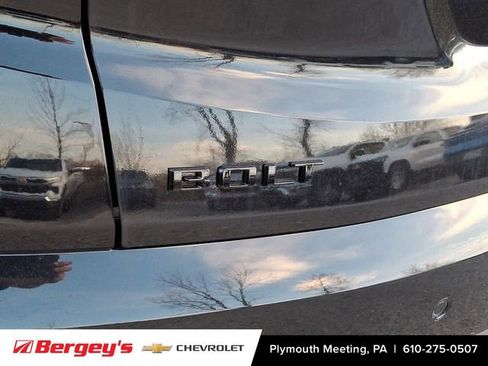 New 2027 Chevrolet Bolt LT w/ Comfort Package image 17