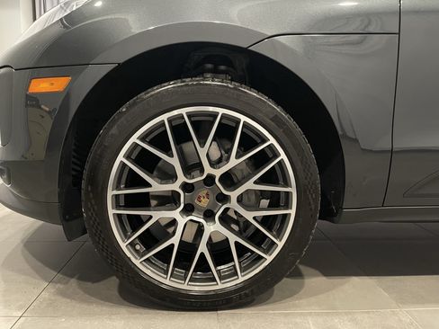 Used 2020 Porsche Macan S AWD/4WD image 7