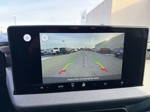 New 2026 Ford Maverick XLT image 23