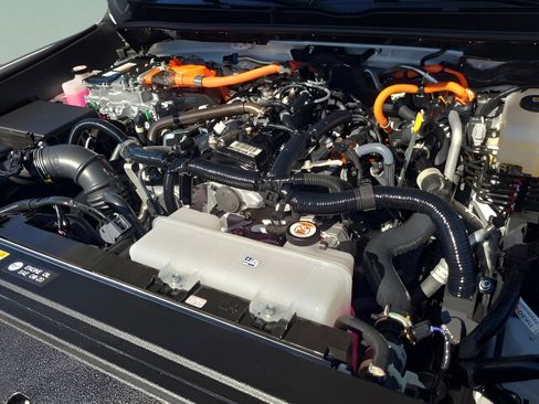 Used 2025 Toyota 4Runner TRD Off-Road Premium image 29