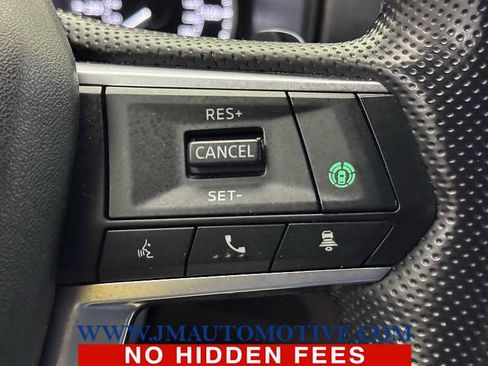 Used 2024 Mitsubishi Outlander SE image 38