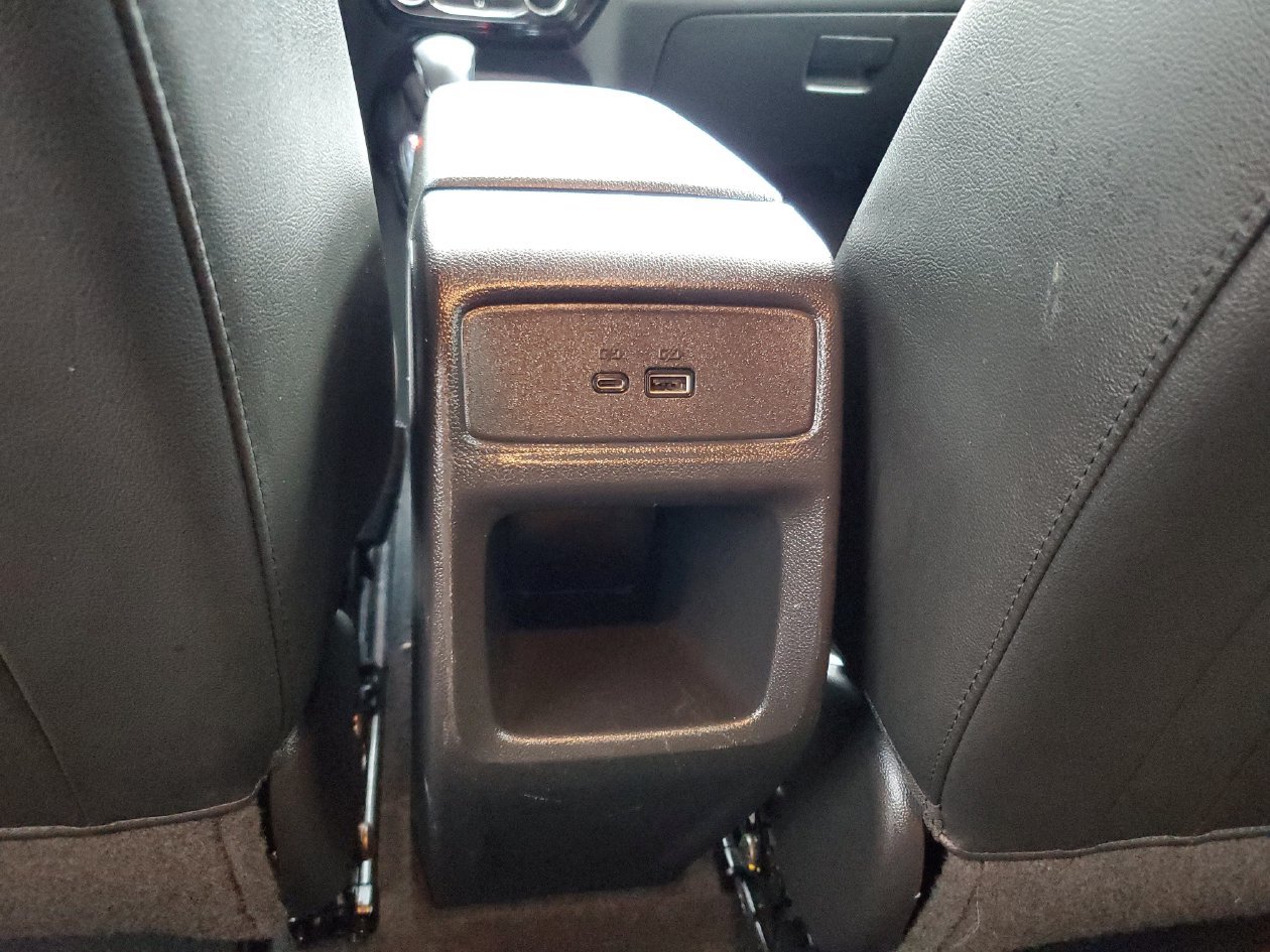 Used 2025 Chevrolet Trax LT FWD image 15