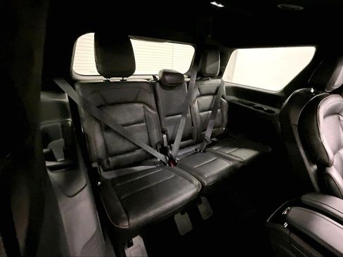 Used 2025 Lincoln Navigator Black Label AWD/4WD image 32