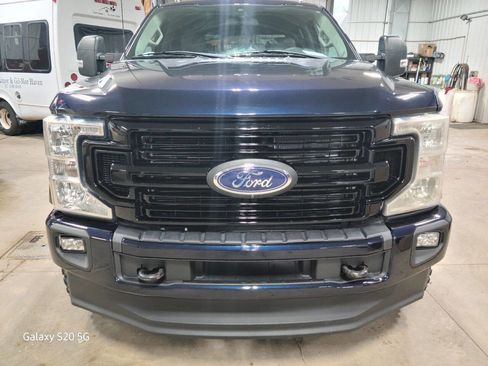 Used 2022 Ford F350 XLT w/ XLT Value Package image 3