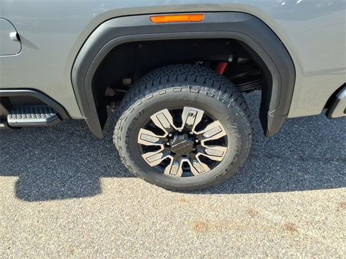 New 2026 GMC Sierra 3500 Denali w/ Denali Reserve Package image 21