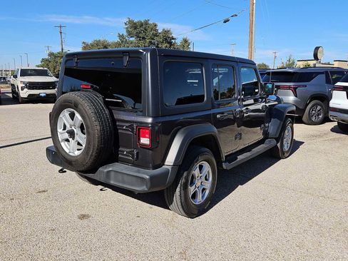 Used 2020 Jeep Wrangler Unlimited Sport S AWD/4WD image 8