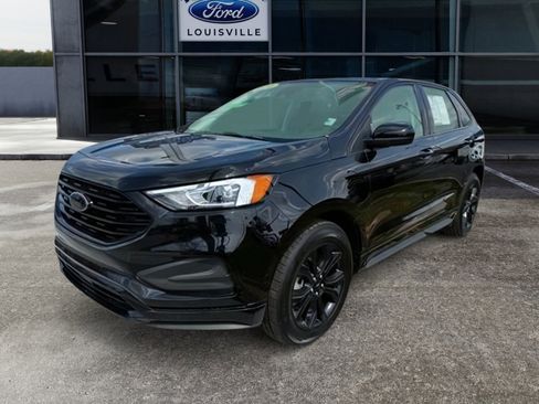 Used 2024 Ford Edge SE w/ Black Appearance Package AWD/4WD image 1