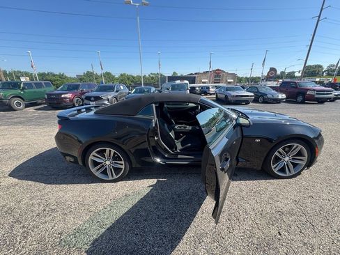 Used 2018 Chevrolet Camaro LT w/ RS Package RWD image 8