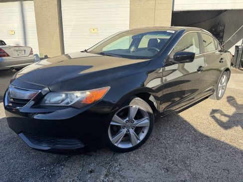 Used 2015 Acura ILX FWD image 2