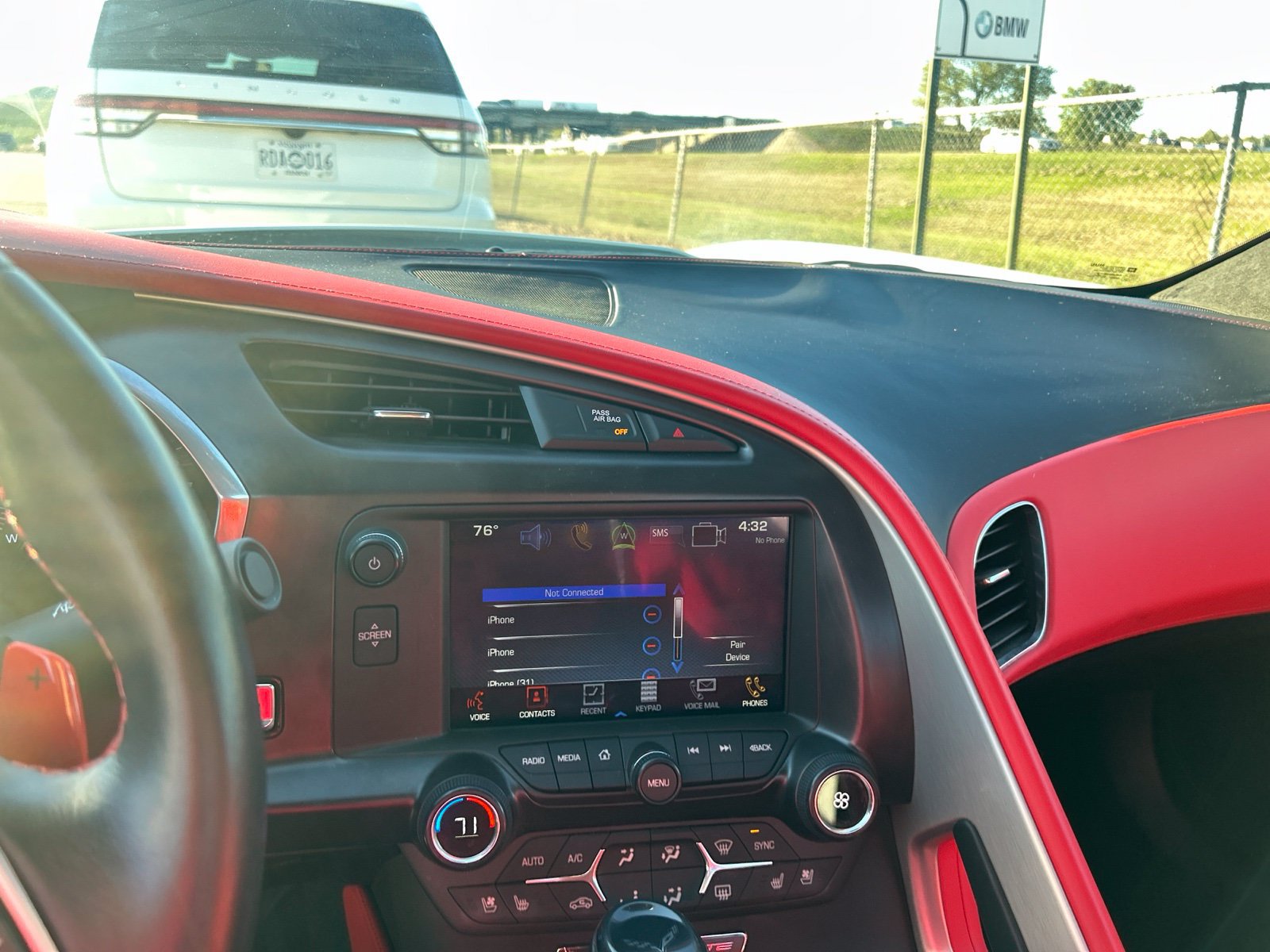 Used 2018 Chevrolet Corvette Stingray Convertible w/ 3LT Preferred Equipment Group RWD image 21