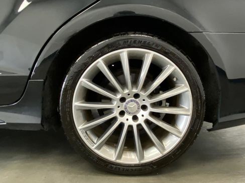 Used 2016 Mercedes-Benz CLS 400 4dr Sdn CLS400 4MATIC image 18