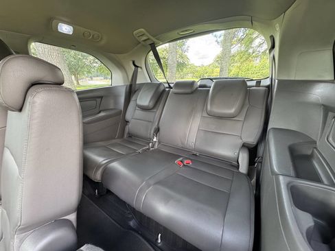Used 2013 Honda Odyssey EX-L image 16