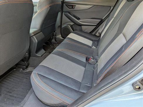 Used 2019 Subaru Crosstrek 2.0i Premium image 12