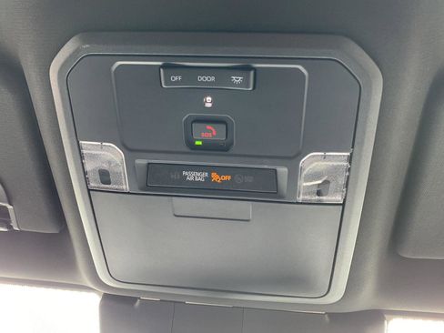 Used 2026 Toyota Tacoma TRD Off-Road image 30