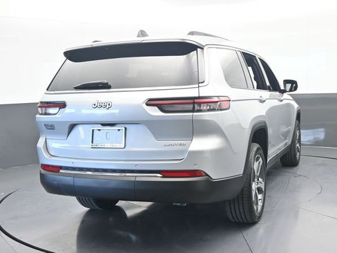 Used 2025 Jeep Grand Cherokee L Limited RWD image 5