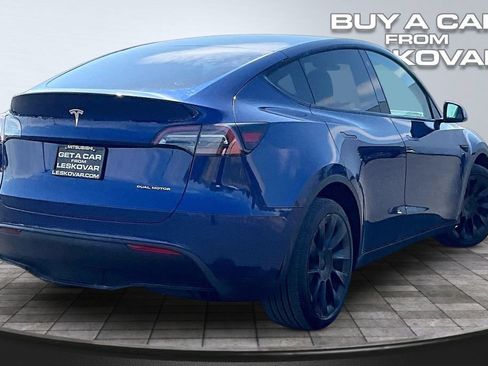 Used 2023 Tesla Model Y Long Range AWD/4WD image 13