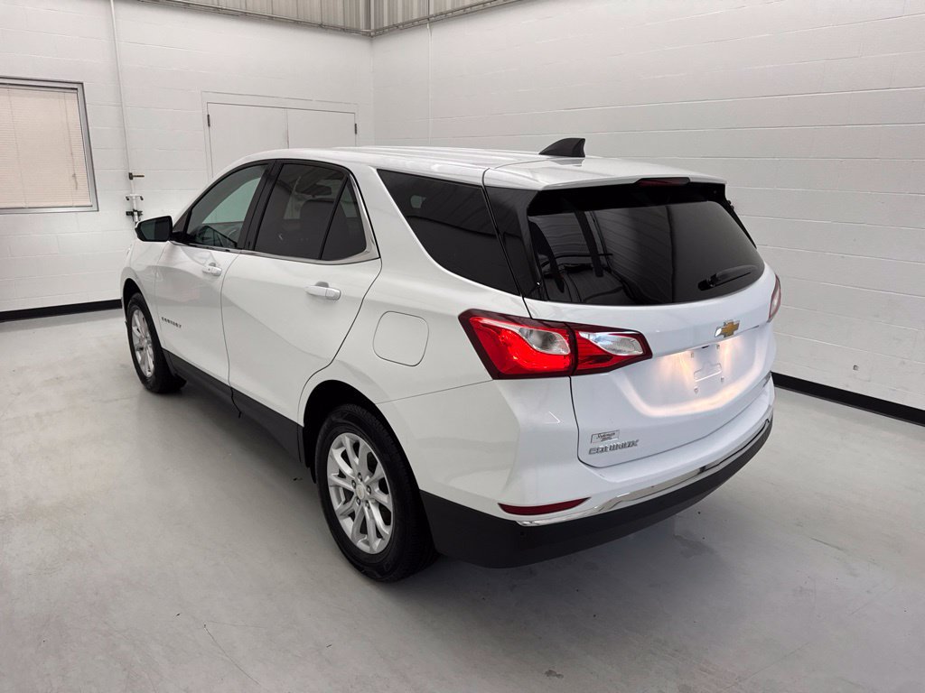 Used 2020 Chevrolet Equinox LT w/ Driver Convenience Package AWD/4WD image 4