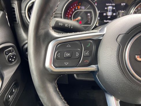 Used 2022 Jeep Gladiator Overland w/ Popular Equipment Package image 17