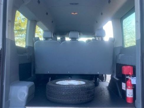 Used 2015 Ford Transit 150 XL image 13