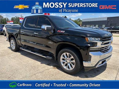 Certified 2019 Chevrolet Silverado 1500 LTZ w/ LTZ Texas Edition AWD/4WD image 17