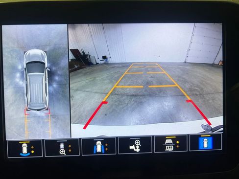 Certified 2024 Chevrolet Equinox LT AWD/4WD image 24