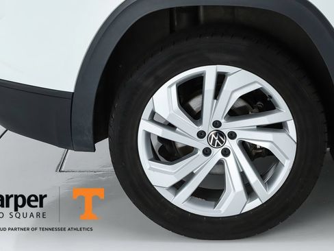 Used 2020 Volkswagen Atlas Cross Sport SEL FWD image 50