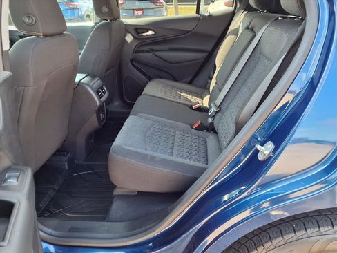 Used 2022 Chevrolet Equinox LT AWD/4WD image 19