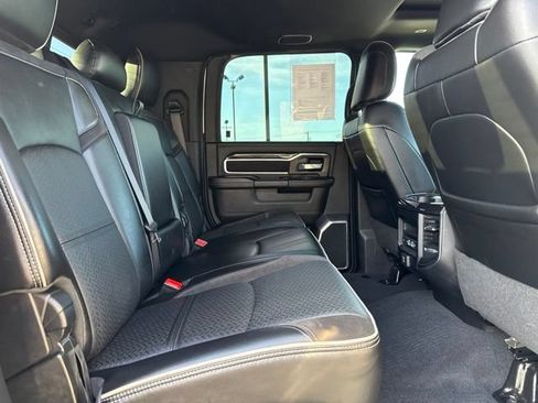 Used 2023 RAM 3500 Laramie AWD/4WD image 12