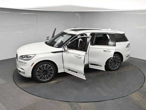Used 2020 Lincoln Aviator Black Label w/ Dynamic Handling Package image 61