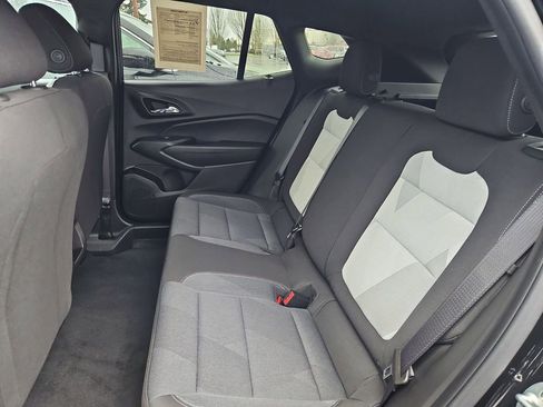 Certified 2025 Chevrolet Trax RS w/ Driver Confidence Package image 23