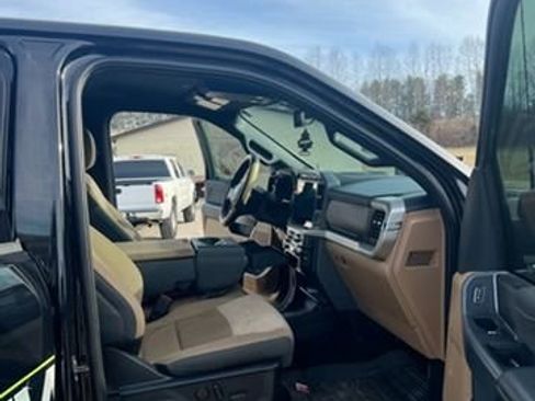 Used 2022 Ford F150 XLT w/ Equipment Group 302A High image 9