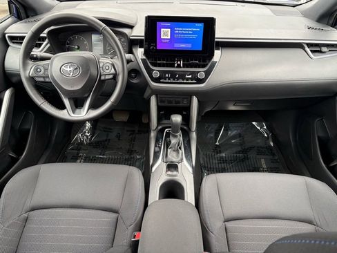 Used 2024 Toyota Corolla Cross AWD Hybrid image 14