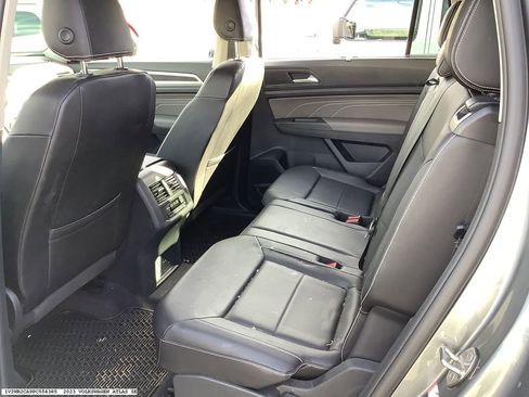 Used 2023 Volkswagen Atlas SE image 14