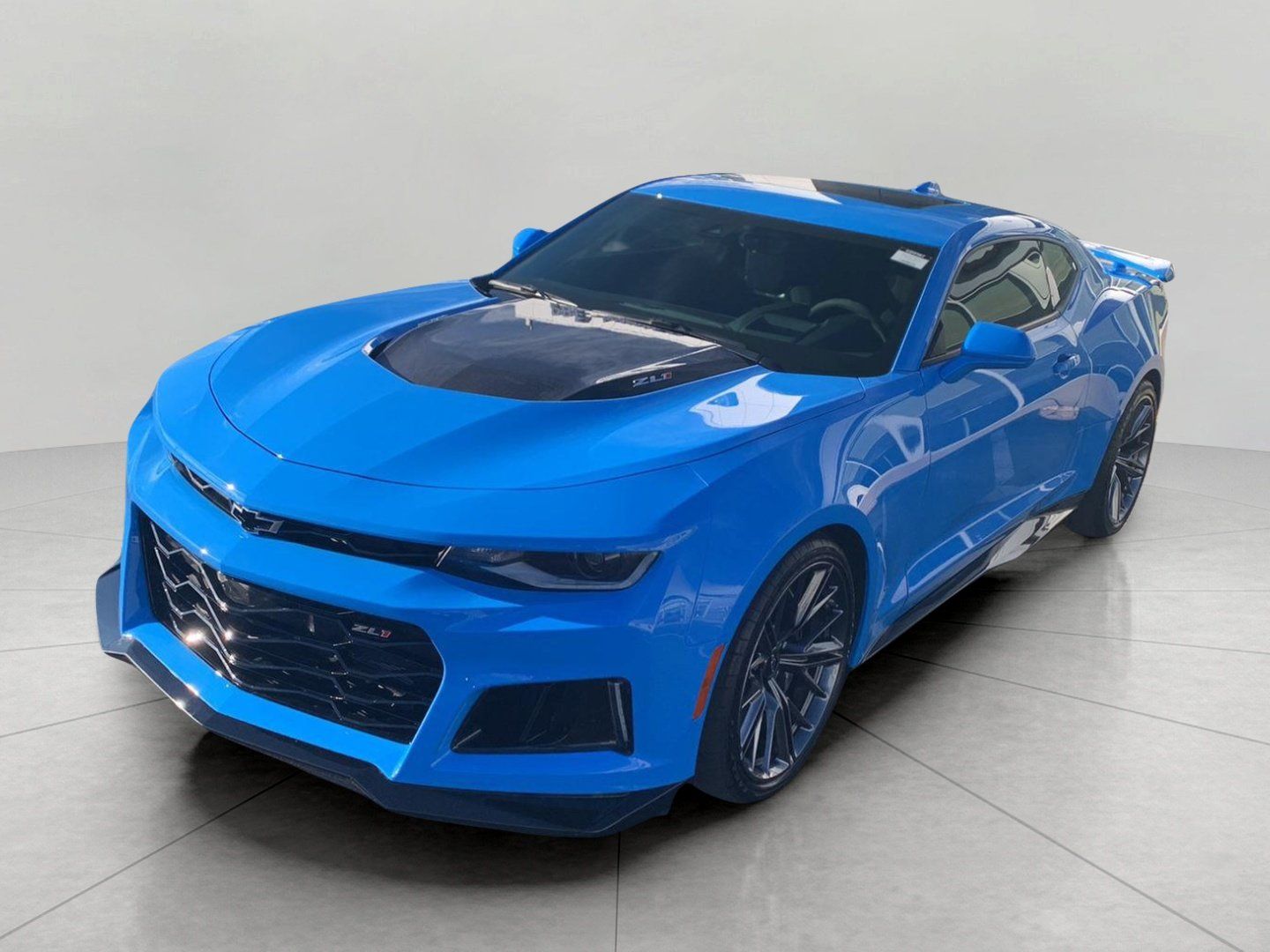 Used 2023 Chevrolet Camaro ZL1 RWD image 5