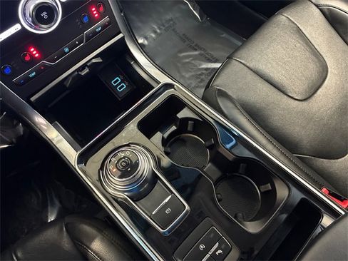 Used 2019 Ford Edge Titanium w/ Equipment Group 301A image 18