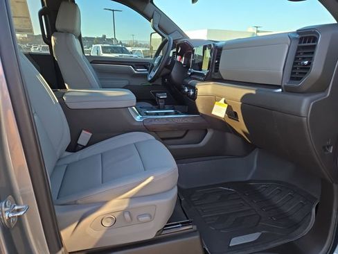 New 2026 GMC Sierra 1500 SLT w/ SLT Convenience Package image 37