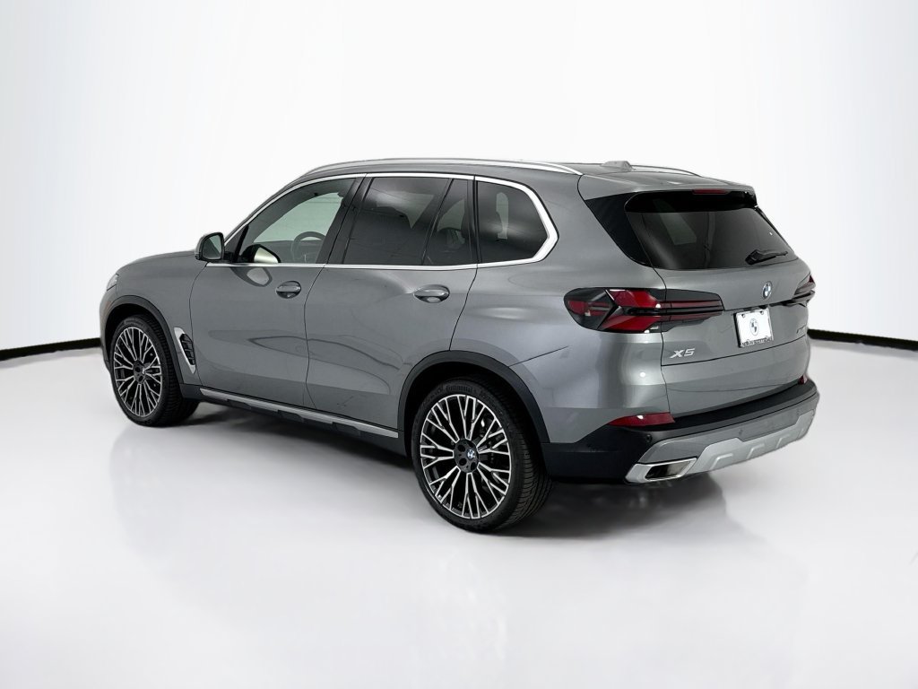 Certified 2026 BMW X5 xDrive40i AWD/4WD image 7
