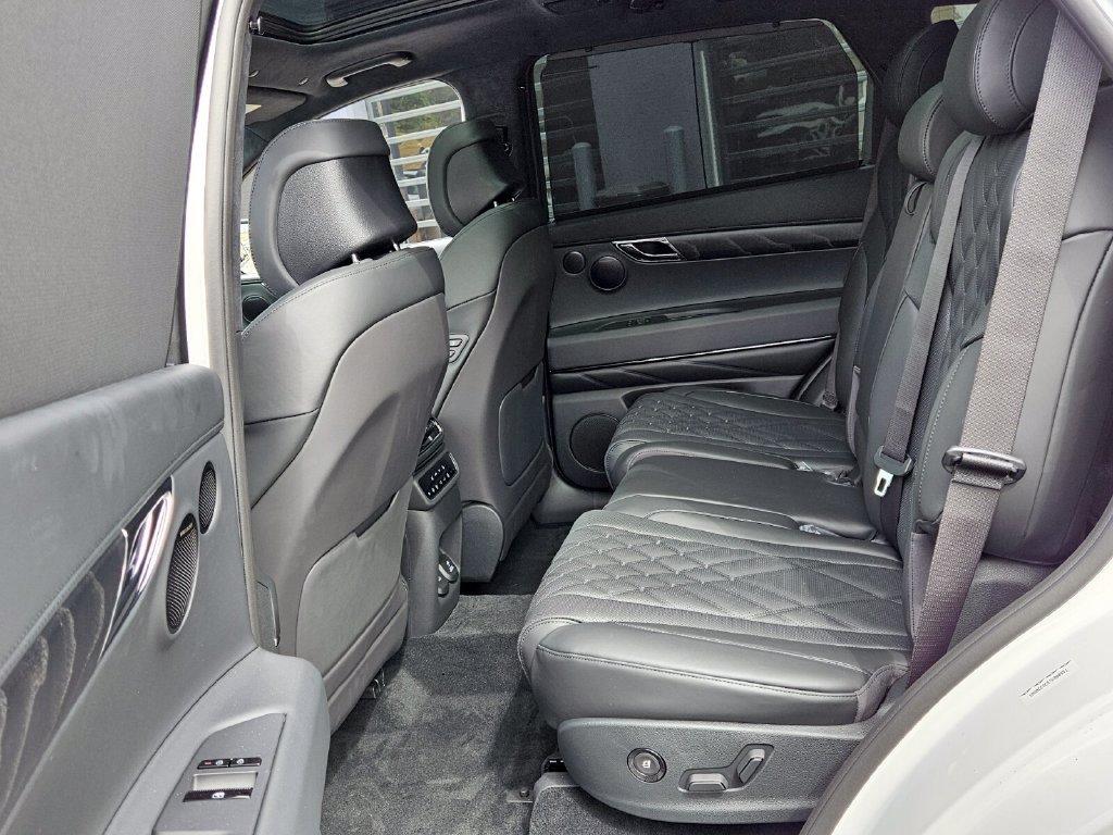 New 2026 Genesis GV80 3.5T Prestige AWD/4WD image 7
