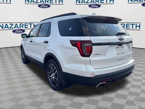 Used 2017 Ford Explorer Sport w/ Equipment Group 401A AWD/4WD image 5