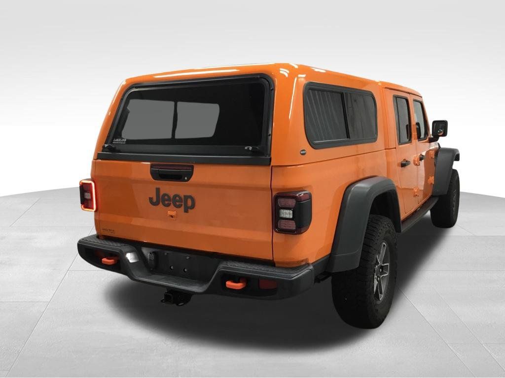 Used 2025 Jeep Gladiator Mojave AWD/4WD image 15