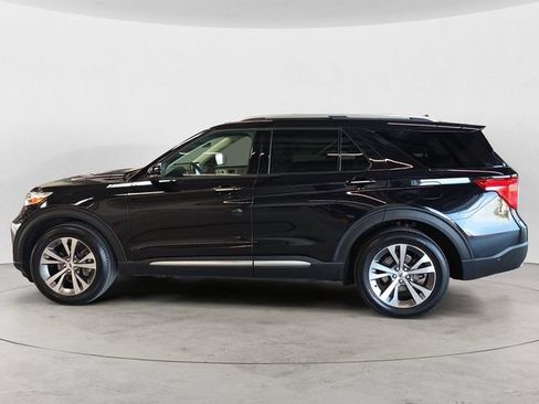 Used 2020 Ford Explorer Platinum w/ Premium Technology Package AWD/4WD image 8