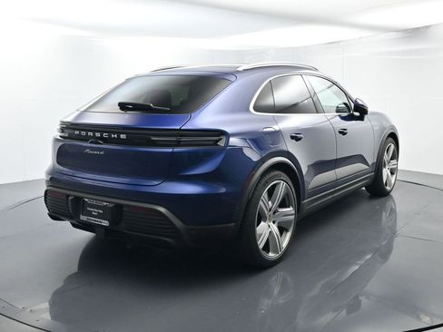 Certified 2024 Porsche Macan 4 Electric image 14