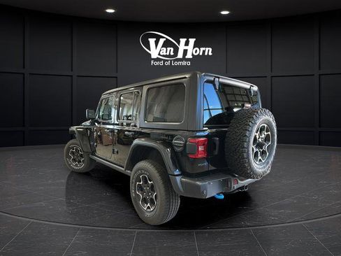 Used 2021 Jeep Wrangler Unlimited Rubicon 4xe w/ Steel Bumper Group AWD/4WD image 5
