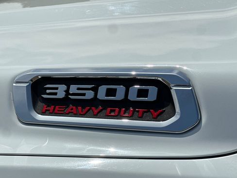 Used 2024 RAM 3500 Big Horn AWD/4WD image 30