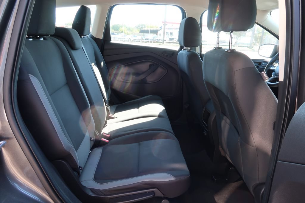 Used 2016 Ford Escape S FWD image 9
