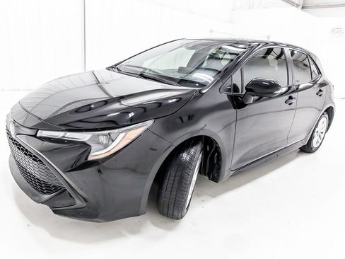 Used 2020 Toyota Corolla SE w/ SE Preferred Package FWD image 2