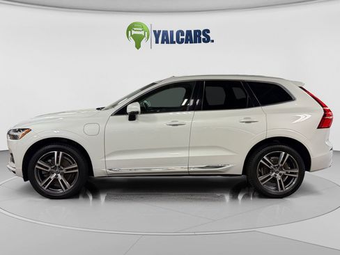 Used 2021 Volvo XC60 T8 Inscription Expression w/ Premium Package AWD/4WD image 2