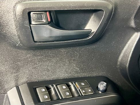 Used 2023 Toyota Tacoma SR w/ SR Convenience Package image 16