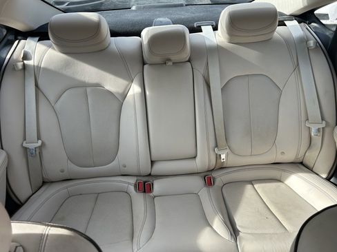 Used 2015 Chrysler 200 C w/ Navigation & Sound Group I image 16