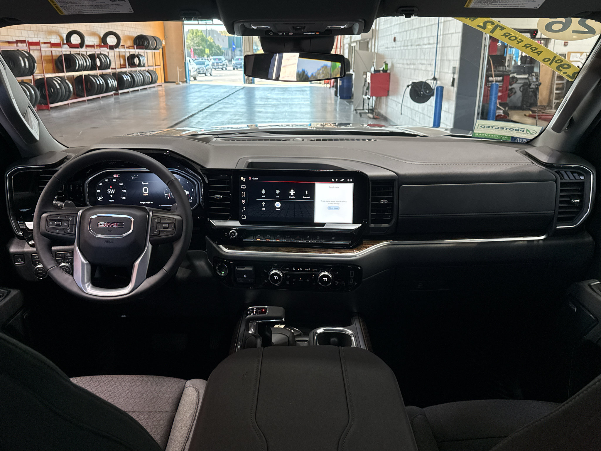 New 2026 GMC Sierra 1500 Elevation w/ Preferred Package AWD/4WD image 16